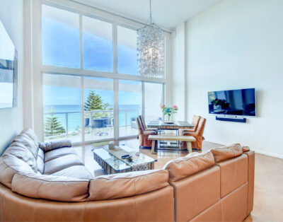 Oceanfront Miami Beach Suite – 2070 sq. ft. / 192 m2