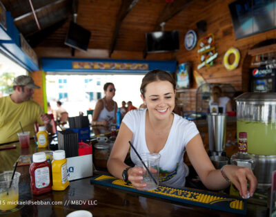 Tiki bars on the beach or in or near hotels or pool areas in Miami Beaches: